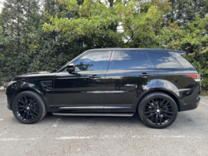 2016 Land Rover Range Rover Sport 5.0 V8 Svr in Black — image 6