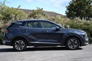 2024 Kia Sportage 1.6 T-Gdi Mhev 2 SUV 5dr Petrol Hybrid Manual Euro 6 (s/s) (157 Bhp) in Grey — image 2