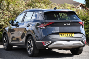 2024 Kia Sportage 1.6 T-Gdi Mhev 2 SUV 5dr Petrol Hybrid Manual Euro 6 (s/s) (157 Bhp) in Grey — image 3