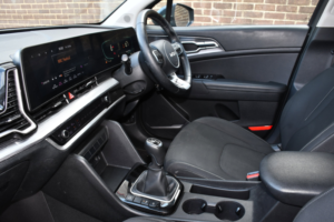 2024 Kia Sportage 1.6 T-Gdi Mhev 2 SUV 5dr Petrol Hybrid Manual Euro 6 (s/s) (157 Bhp) in Grey — image 4