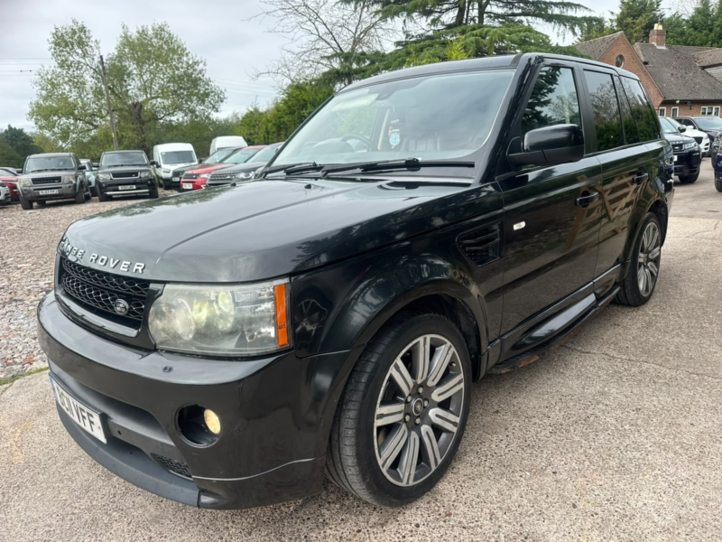 2011 Land Rover Range Rover Sport 3.0 Td V6 Autobiography Sport in Black — image 1