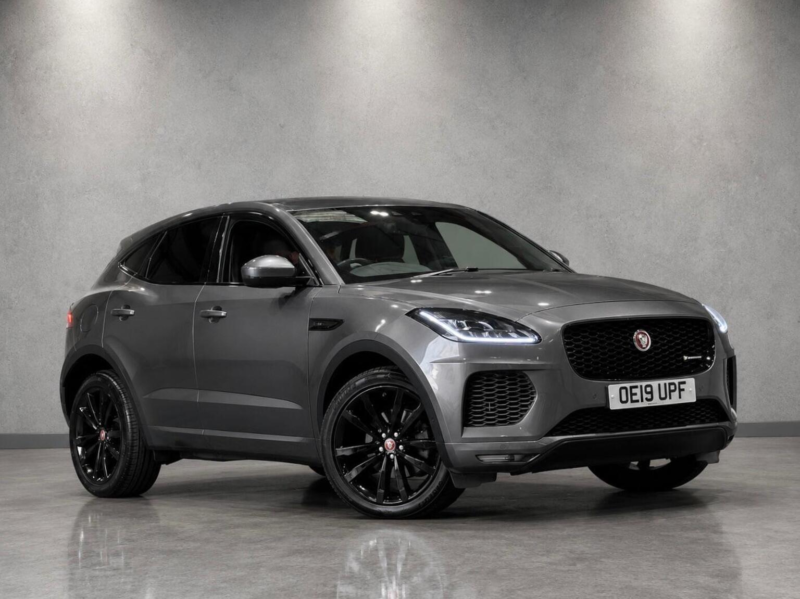 2019 Jaguar E-Pace 2.0 D180 R-Dynamic Se Auto AWD Euro 6 (s/s) 5dr in Grey — image 1