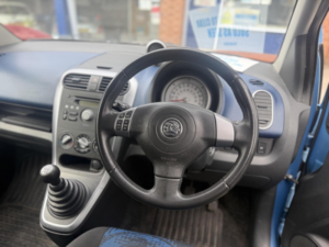 2013 Vauxhall Agila 1.2 Vvt Ecoflex Se Euro 5 5dr in Blue — image 6