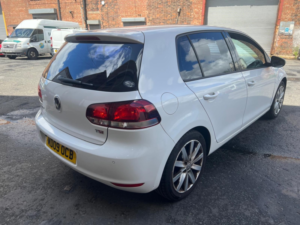 2009 Volkswagen Golf 1.4 Tsi Gt in White — image 5