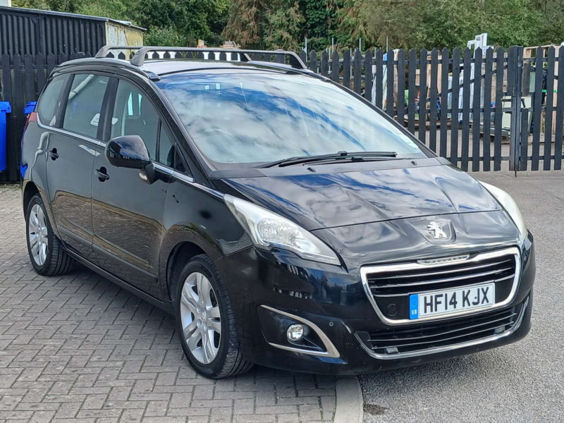 2014 Peugeot 5008 1.6 5008 Active E-Hdi Semi-Auto 5dr in Black — image 1