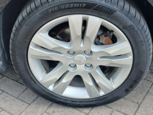 2014 Peugeot 5008 1.6 5008 Active E-Hdi Semi-Auto 5dr in Black — image 4