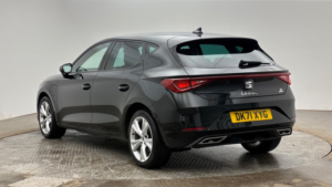 2021 SEAT Leon 1.4 Ehybrid 12.8kwh Fr Hatchback 5dr Petrol Plug-In Hybrid DSG Euro 6 (s/s) (204 Ps) in Black — image 3