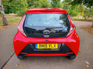 2015 Toyota Aygo 1.0 Vvt-I X-Play Euro 5 5dr Euro 5 in Red — image 5