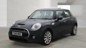 2016 MINI Hatch 2.0 Cooper Sd Euro 6 (s/s) 5dr in Grey — image 5