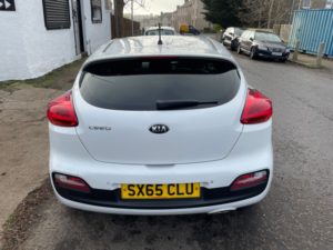 2015 Kia Proceed 1.4l Pro Ceed Sr7 Coupe 3dr Petrol Manual Euro 6 (98 Bhp) in White — image 5