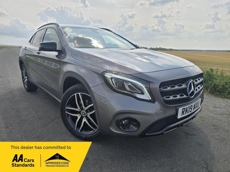 2019 Mercedes-Benz Gla 1.6 Gla180 Urban Edition 7g-Dct Euro 6 (s/s) 5dr in Grey — image 1