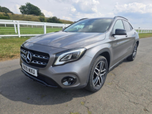 2019 Mercedes-Benz Gla 1.6 Gla180 Urban Edition 7g-Dct Euro 6 (s/s) 5dr in Grey — image 4