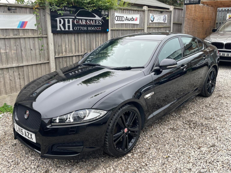 2015 Jaguar Xf 2.2d R-Sport Black Auto Euro 5 (s/s) 4dr in Black — image 1
