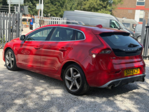 2013 Volvo V40 1.6 D2 R-Design Hatchback 5dr Diesel Manual Euro 5 (s/s) (115 Ps) in Red — image 5