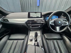 2018 BMW 5 Series 2.0 520d M Sport Auto Euro 6 (s/s) 4dr in Blue — image 3