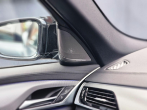 2018 BMW 5 Series 2.0 520d M Sport Auto Euro 6 (s/s) 4dr in Blue — image 5