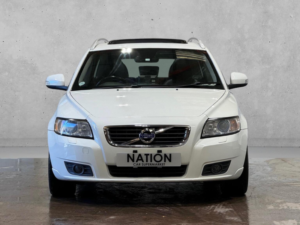 2012 Volvo V50 2.0 Se Lux Premium Euro 5 5dr in White — image 2