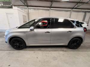 2015 Citroen C4 Picasso 1.6 E-Hdi Exclusive+ in Silver — image 6