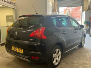 2010 Peugeot 3008 1.6 Hdi Exclusive SUV 5dr Diesel Manual Euro 4 (110 Bhp) in Grey — image 3