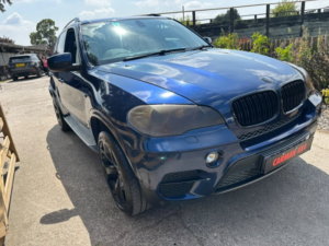 2012 BMW X5 3.0 X5 Xdrive30d Se in Blue — image 2
