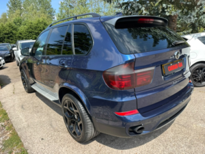 2012 BMW X5 3.0 X5 Xdrive30d Se in Blue — image 3