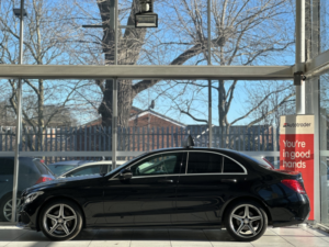 2015 Mercedes-Benz C Class 2.0 C200 Amg Line 7g-Tronic+ Euro 6 (s/s) 4dr in Black — image 5