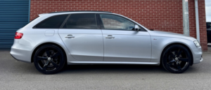 2015 Audi A4 Avant 2.0 Tdi Black Edition in Silver — image 4