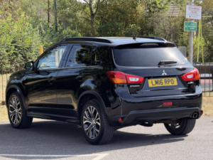 2016 Mitsubishi Asx 2.2 Di-D Zc-H in Black — image 6