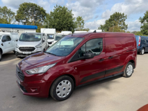 2018 Ford Transit Connect 1.0 210 Ecoboost Trend Panel Van 5dr Petrol Manual L2 Euro 6 (s/s) (100 Ps) in Red — image 4