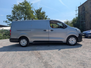 2021 Peugeot Expert 2.0 Bluehdi 1400 Professional Long Panel Van Lwb Euro 6 (s/s) 6dr in Grey — image 2