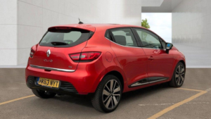 2013 Renault Clio 0.9 Tce Dynamique S Medianav Euro 5 (s/s) 5dr in Red — image 6