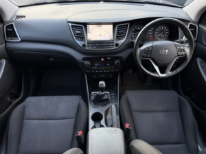 2018 Hyundai Tucson 1.6 Tucson Se Nav 1.6 Gdi 132ps Bd in Grey — image 3