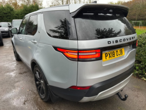 2018 Land Rover Discovery 3.0 Td V6 Hse in Silver — image 4