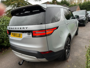 2018 Land Rover Discovery 3.0 Td V6 Hse in Silver — image 6