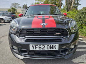 2013 MINI Countryman 1.6 John Cooper Works Countryman in Black — image 4