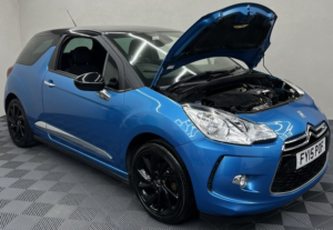 2015 Citroen Ds3 1.2 Ds3 D Style+ Puretech S/s 3dr in Blue — image 3