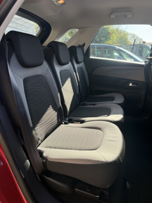 2014 Citroen C4 Picasso 1.6 E-Hdi Airdream Vtr+ in Red — image 5