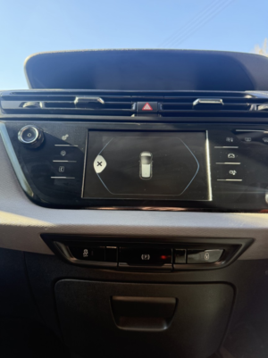 2014 Citroen C4 Picasso 1.6 E-Hdi Airdream Vtr+ in Red — image 6