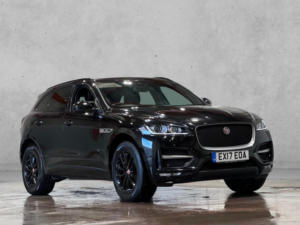 2017 Jaguar F-Pace 2.0 D180 R-Sport Auto AWD Euro 6 (s/s) 5dr in Black — image 6