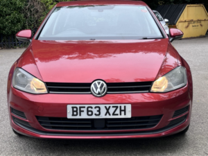 2013 Volkswagen Golf 2.0 Tdi Bluemotion Tech Se Hatchback 5dr Diesel Manual Euro 5 (s/s) (150 Ps) in Red — image 2