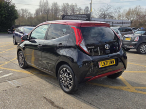 2021 Toyota Aygo 1.0 Vvt-I X-Clusiv X-Shift Euro 6 5dr in Black — image 4