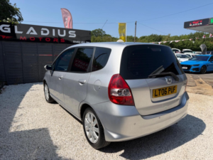 2006 Honda Jazz 1.4 I-Dsi Se CVT-7 5dr in Silver — image 4