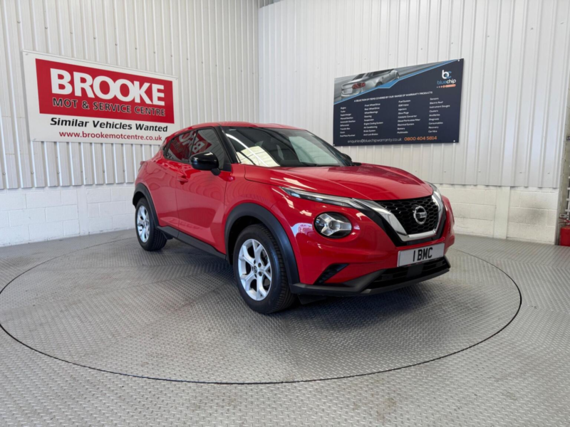 2022 Nissan Juke 1.0 Dig-T N-Connecta Euro 6 (s/s) 5dr in Red — image 1