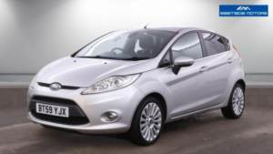 2010 Ford Fiesta 1.4 Titanium 5dr in Silver — image 3