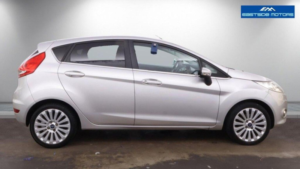 2010 Ford Fiesta 1.4 Titanium 5dr in Silver — image 6