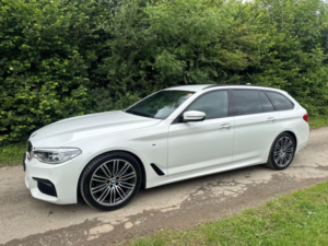 2018 BMW 5 Series 2.0 530i M Sport Touring Auto Euro 6 (s/s) 5dr in White — image 2
