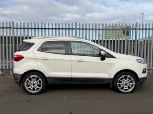 2016 Ford Ecosport 1.0t Ecoboost Titanium SUV 5dr Petrol Manual 2WD Euro 5 (s/s) (125 Ps) in White — image 3