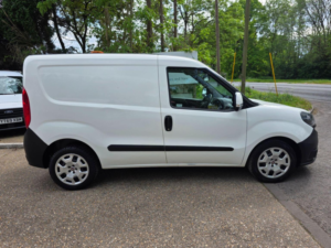 2018 Fiat Doblo 1.6 Multijetii Sx L1 H1 Euro 6 5dr in White — image 2