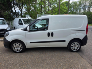 2018 Fiat Doblo 1.6 Multijetii Sx L1 H1 Euro 6 5dr in White — image 6