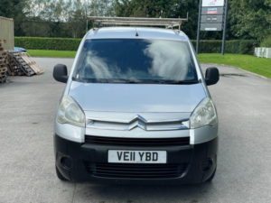 2011 Citroen Berlingo 1.6 Hdi 625 Lx L1 5dr in Silver — image 2